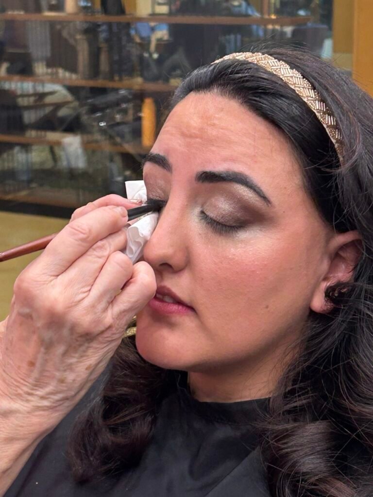 make up (9)